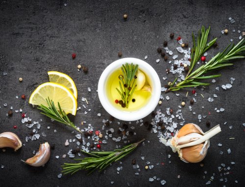 Alimentos y ejercicios para cuidar tu garganta